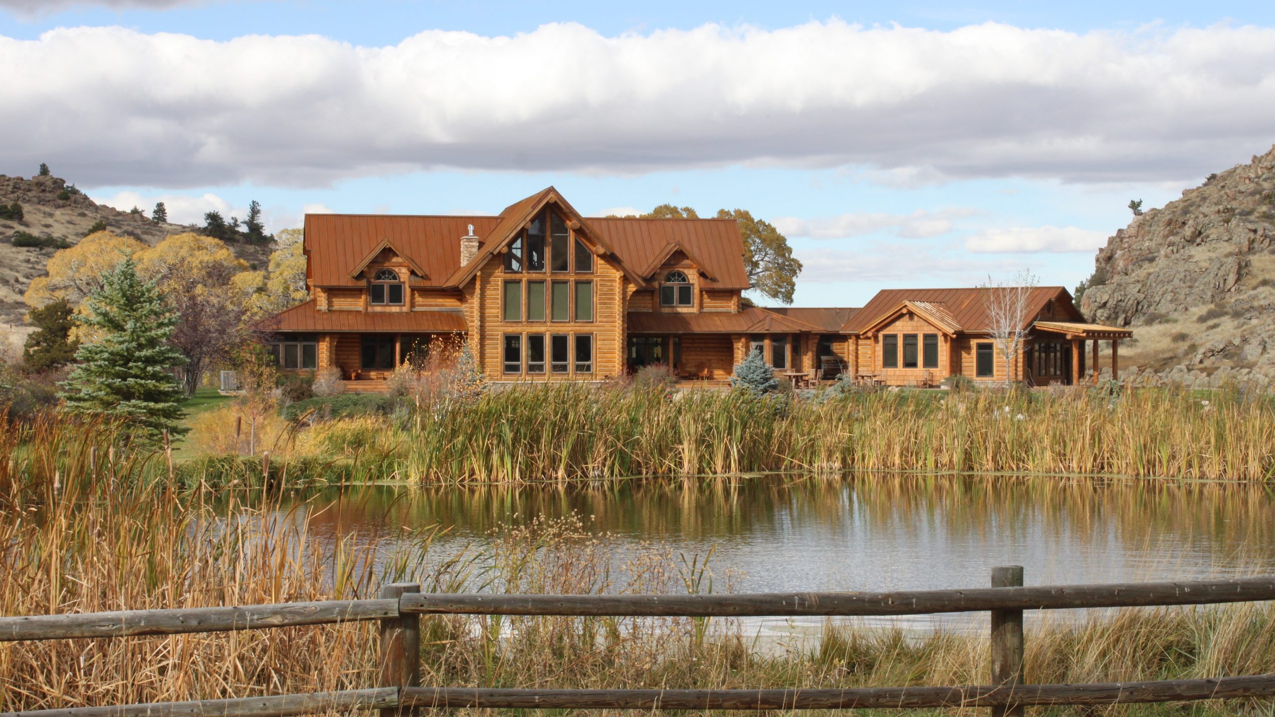Reid Creek Lodge