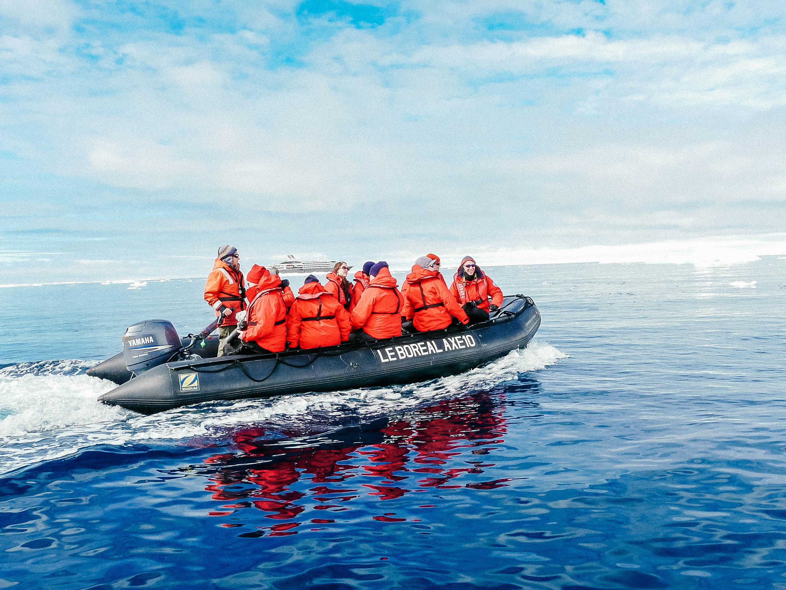 antarctica zodiac boat