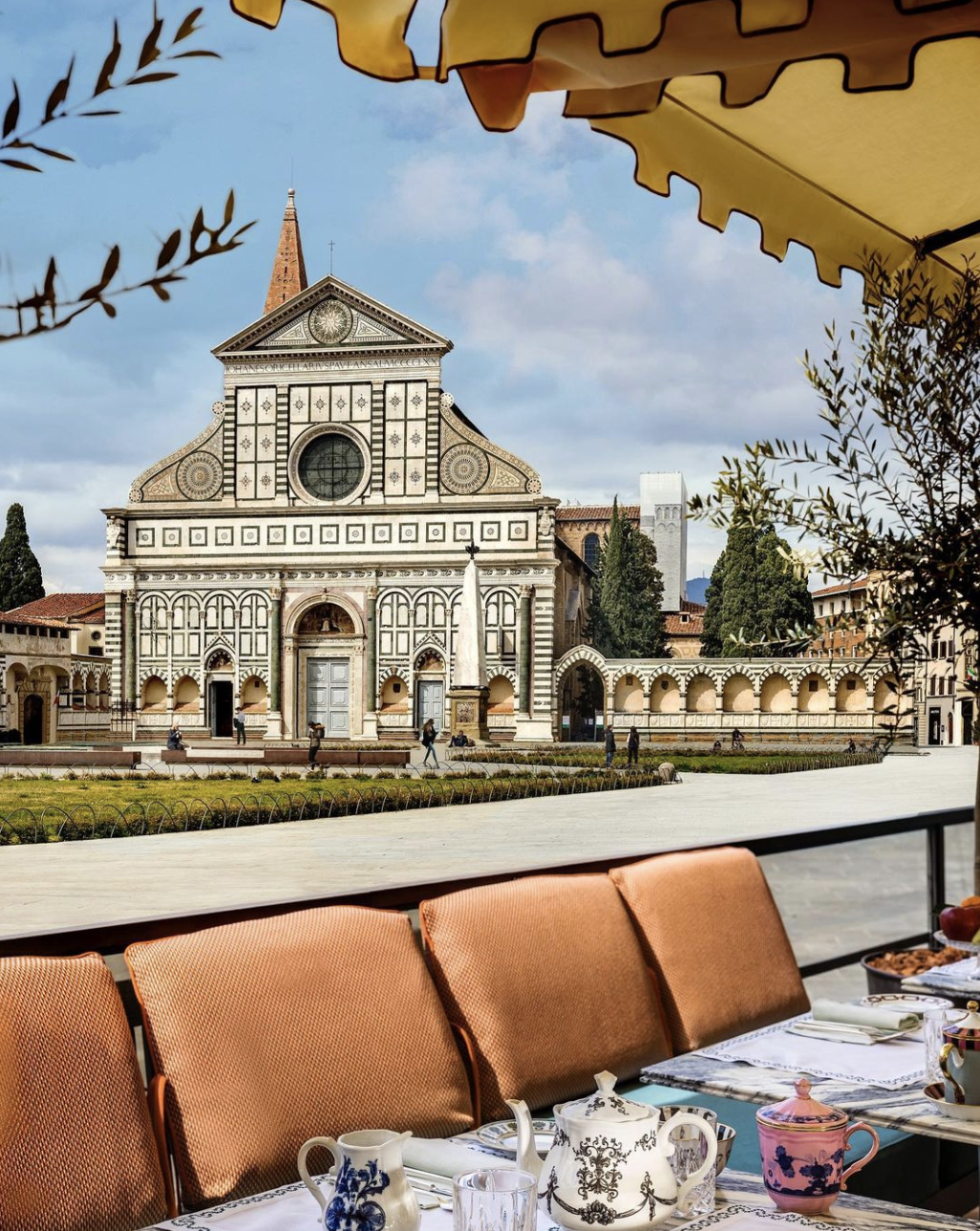 florence italy hotel courtyard view